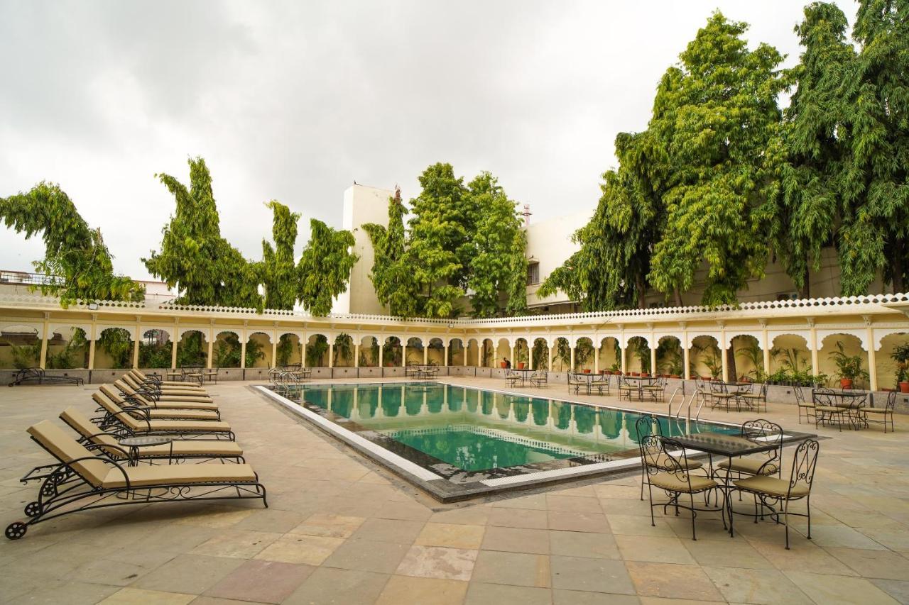 The Amar Mahal By Trulyy Hotel Udaipur Exterior photo