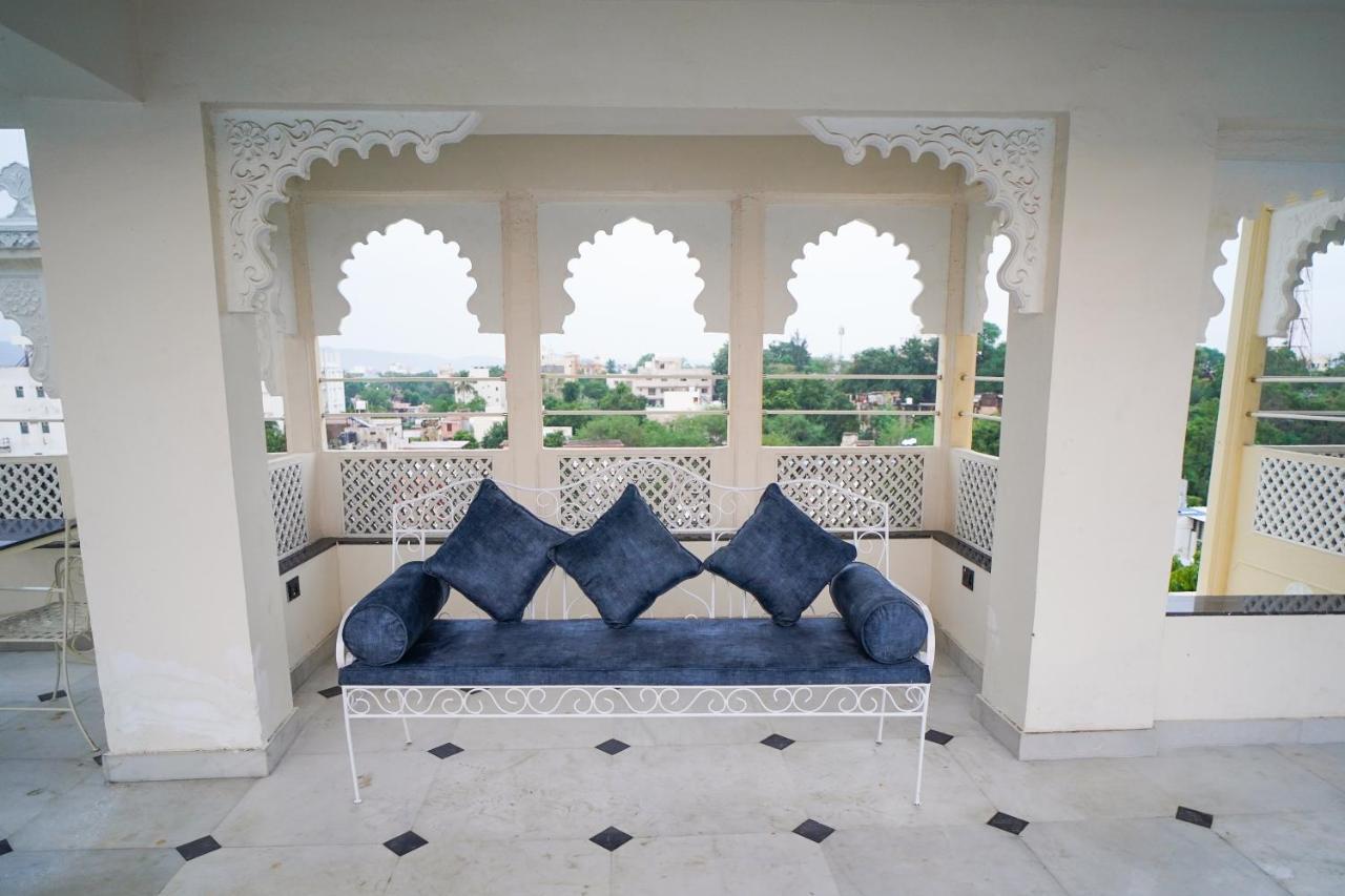 The Amar Mahal By Trulyy Hotel Udaipur Exterior photo