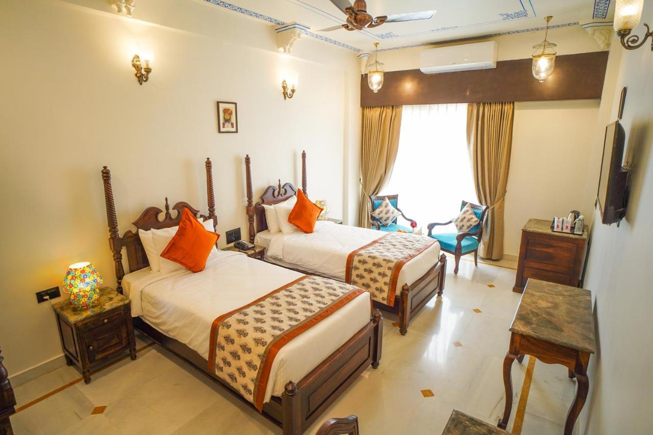 The Amar Mahal By Trulyy Hotel Udaipur Exterior photo