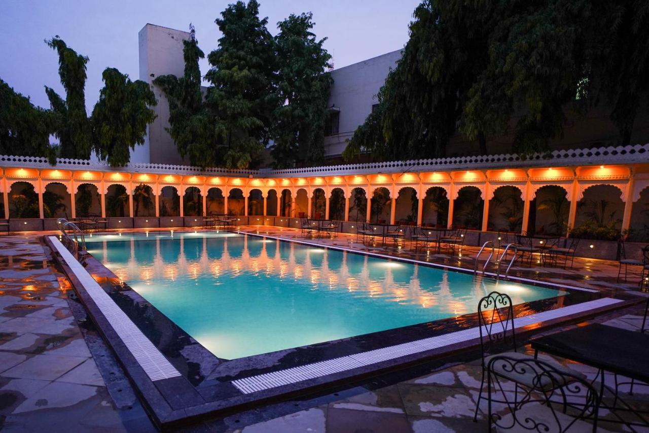 The Amar Mahal By Trulyy Hotel Udaipur Exterior photo