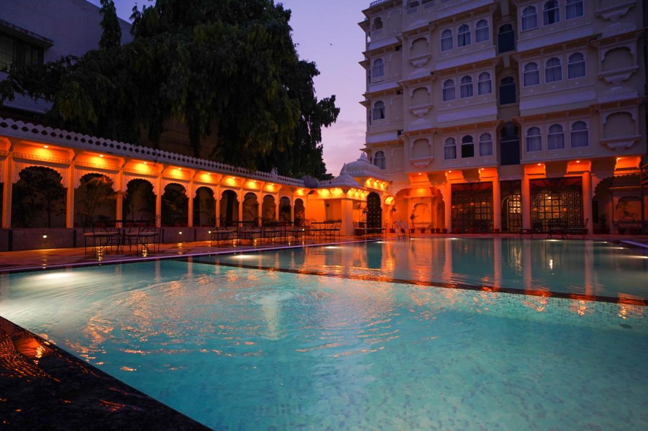 The Amar Mahal By Trulyy Hotel Udaipur Exterior photo