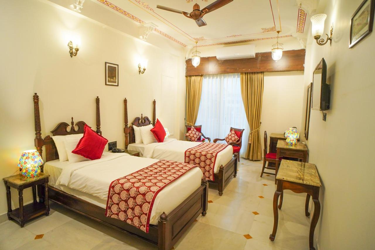 The Amar Mahal By Trulyy Hotel Udaipur Exterior photo