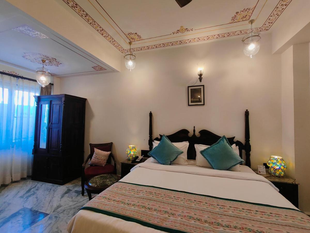 The Amar Mahal By Trulyy Hotel Udaipur Exterior photo