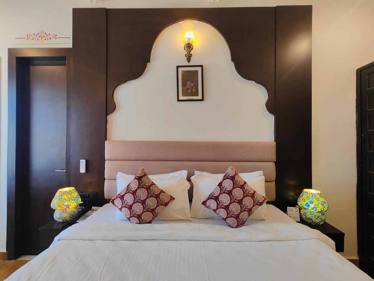 The Amar Mahal By Trulyy Hotel Udaipur Exterior photo